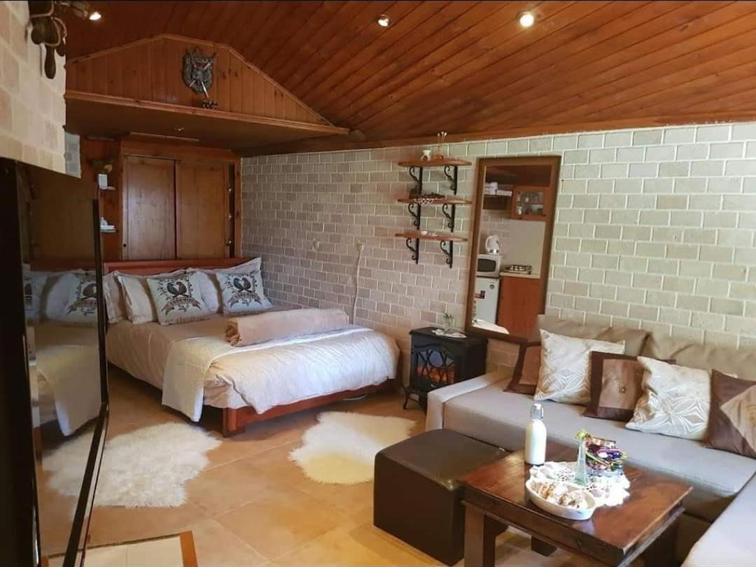 Czarina Cabin הבקתה הקיסרית והדירה הקיסרית Czarina Apartment Caesarea Exterior foto